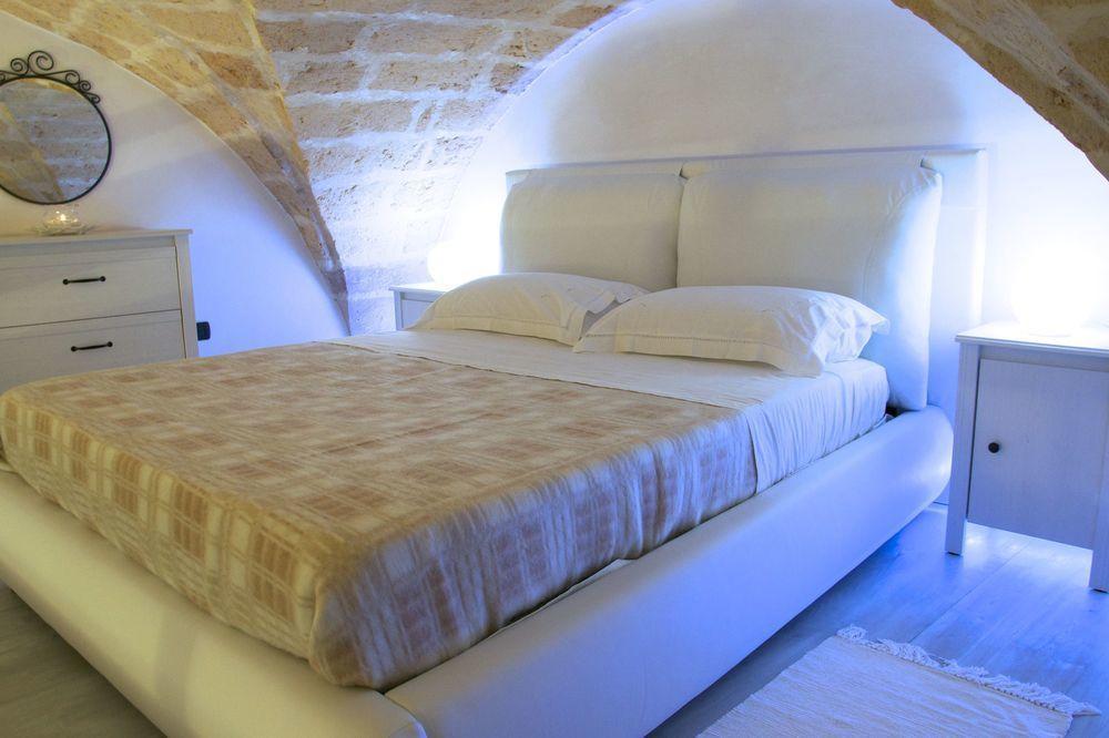 B&B Isola Dello Stampatore Lecce Exterior photo