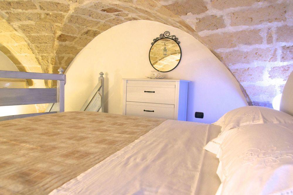 B&B Isola Dello Stampatore Lecce Exterior photo
